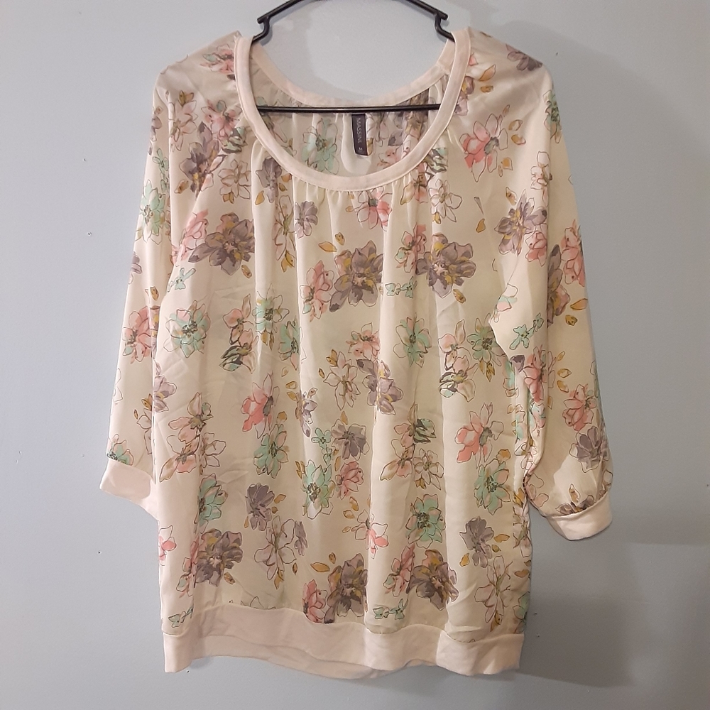 Massini Floral Flowy Blouse Size Medium Cottagecore